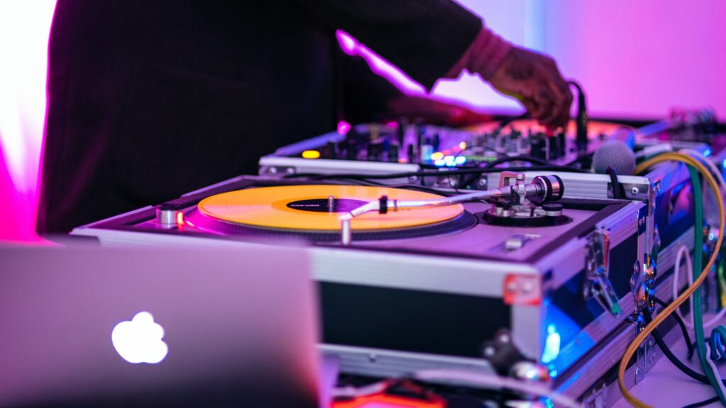 Creating the Perfect Vibe: Why Every Corporate Event Needs a Party DJ