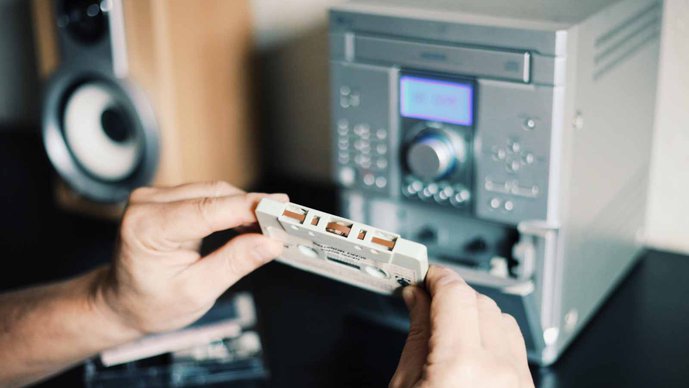 Don’t Lose Your Memories: UK’s Digital Rescue for Old Tapes